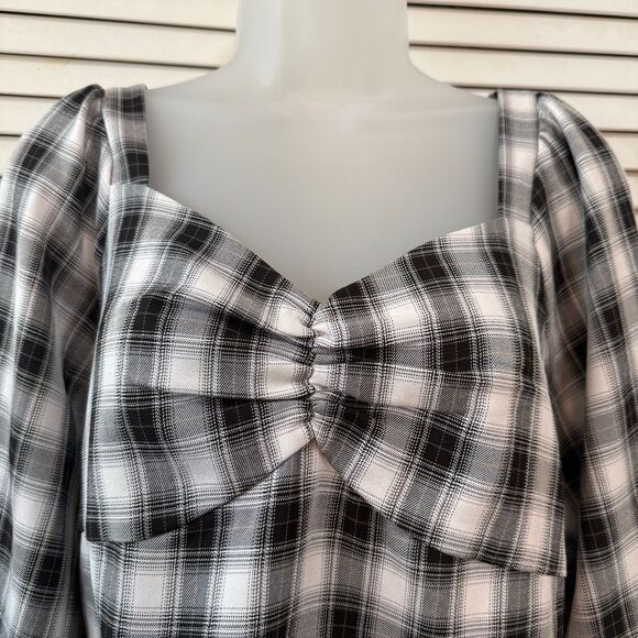 Pleione Cropped Peplum Milkmaid Puffy Long Sleeves size M - Picture 2 of 6